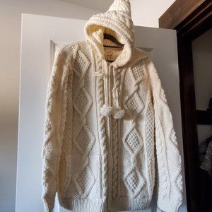 Runa's Crafts 100% Wool Cable Knit Zip-Up Hoodie